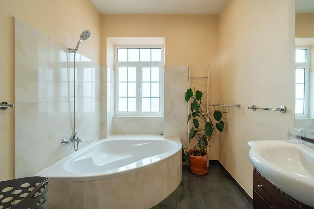 Villa Oasis Sea View - 3 Bedrooms Funchal  Funchal (Madeira)