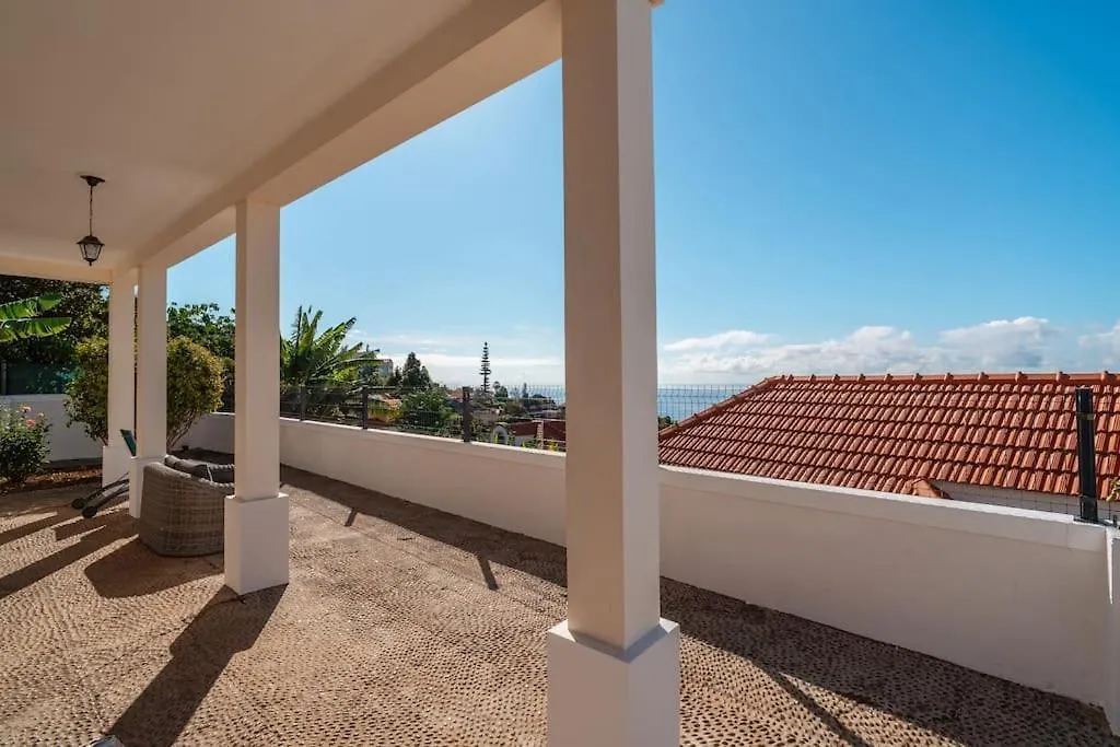 Villa Oasis Sea View - 3 Bedrooms Funchal  0*, Funchal (Madeira)